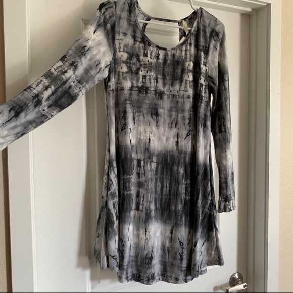 Tie-dye dress - Picture 2 of 4